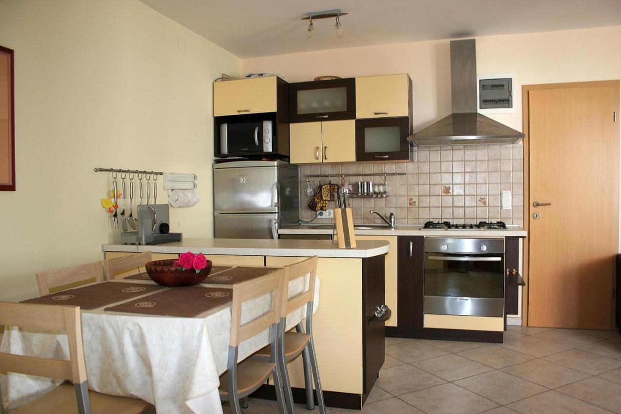 דירות באסקה Apartman Klaudijo מראה חיצוני תמונה