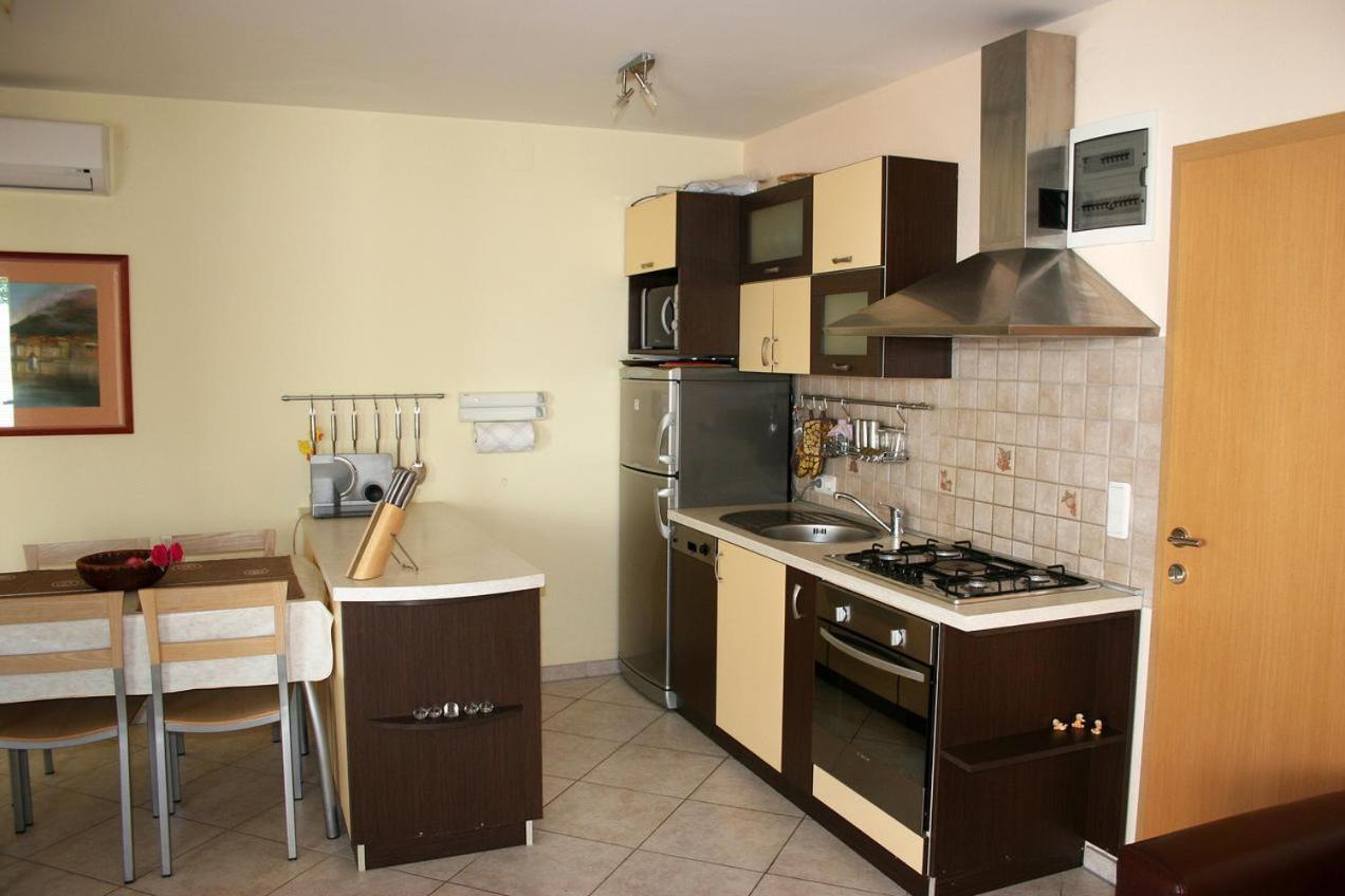 דירות באסקה Apartman Klaudijo מראה חיצוני תמונה